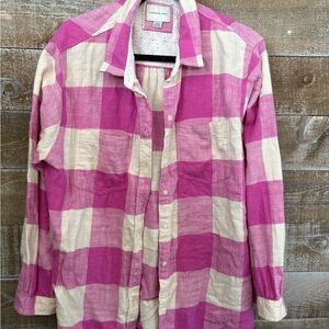 American Eagle Outfitters Pink and Cream Plaid Button-Up Shirt